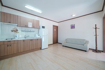 Отель Danyang Wood Scented Pension Экстерьер фото